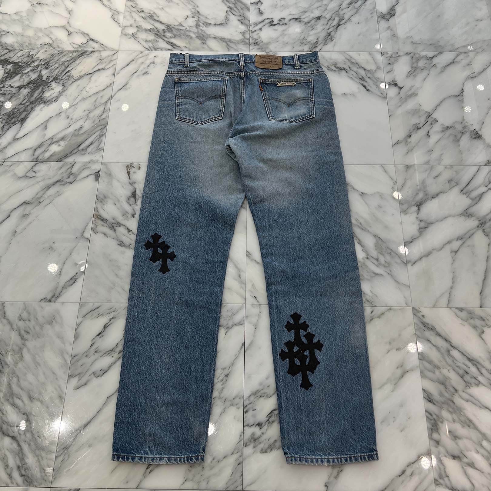 CHROME HEARTS × Levi's 505 VNTG Cemetery Leather Cross Patch Denim Pants Size 34 クロムハーツ × リーバイス 505 ヴィンテージ セメタリーレザークロスパッチ デニムパンツ サイズ34